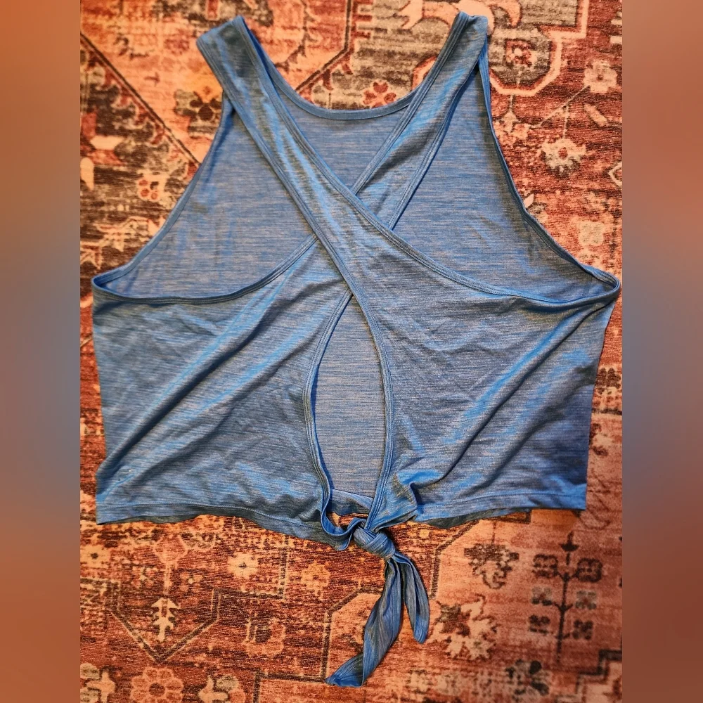 Fabletics Bea Tank (XL) - Picture 3 of 5